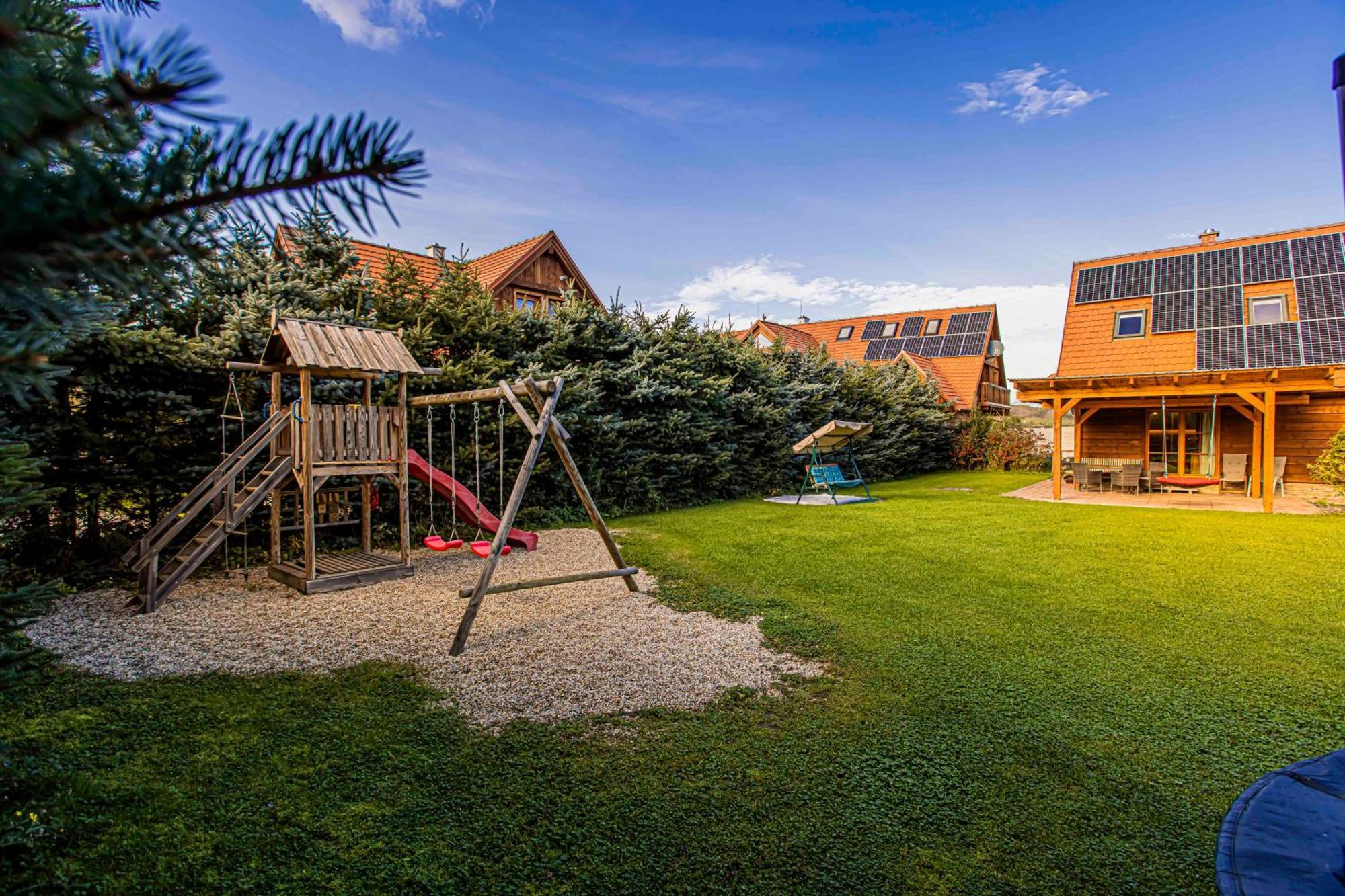 Raj Holiday home Besenova